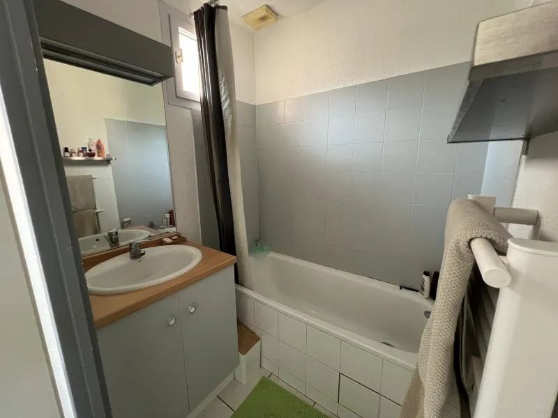 Appartement à louer, 44m², Créon