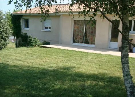 Maison à louer, 125m², Salleboeuf