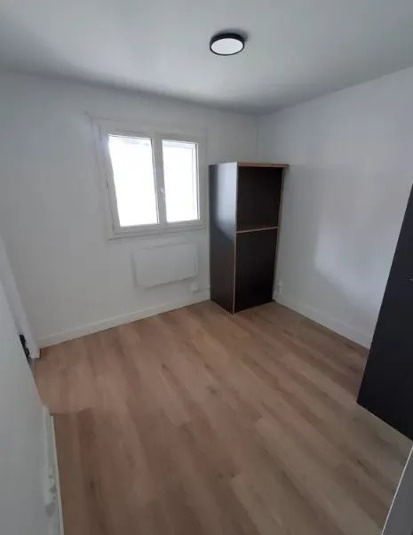 Appartement à louer, 28m², Coutras