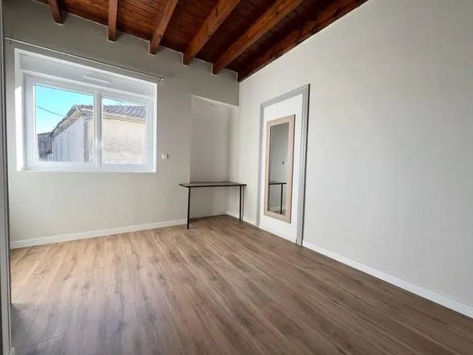 Maison à louer, 65m², Mongauzy