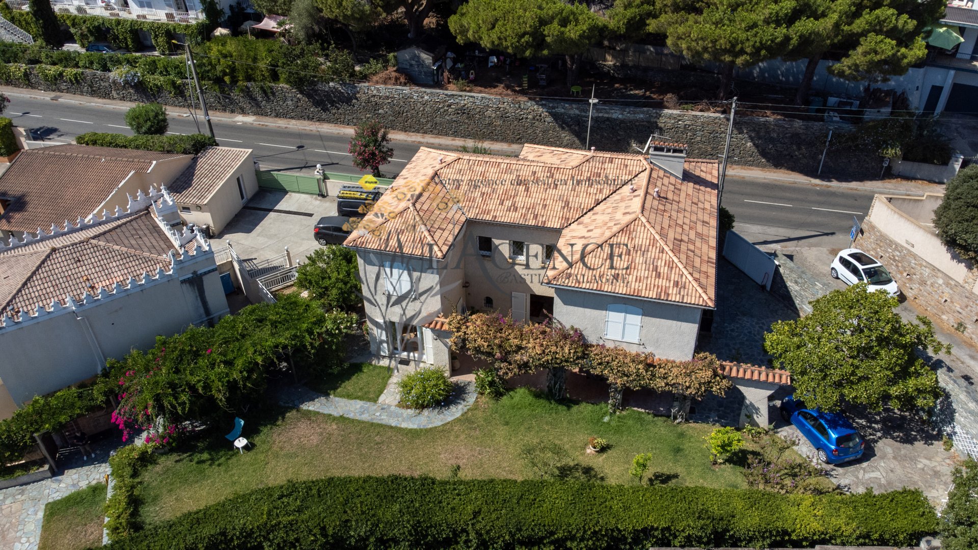 Maison à vendre, 400m², San-Martino-di-Lota