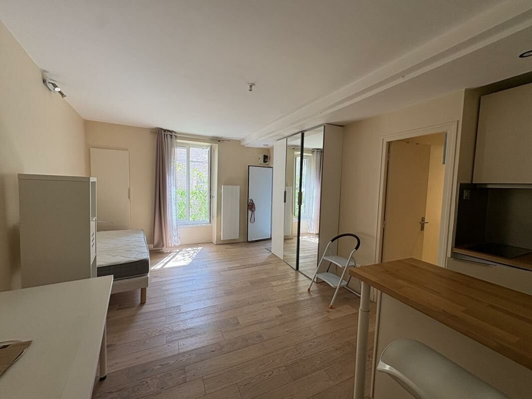 Appartement à louer, 24m², Caen