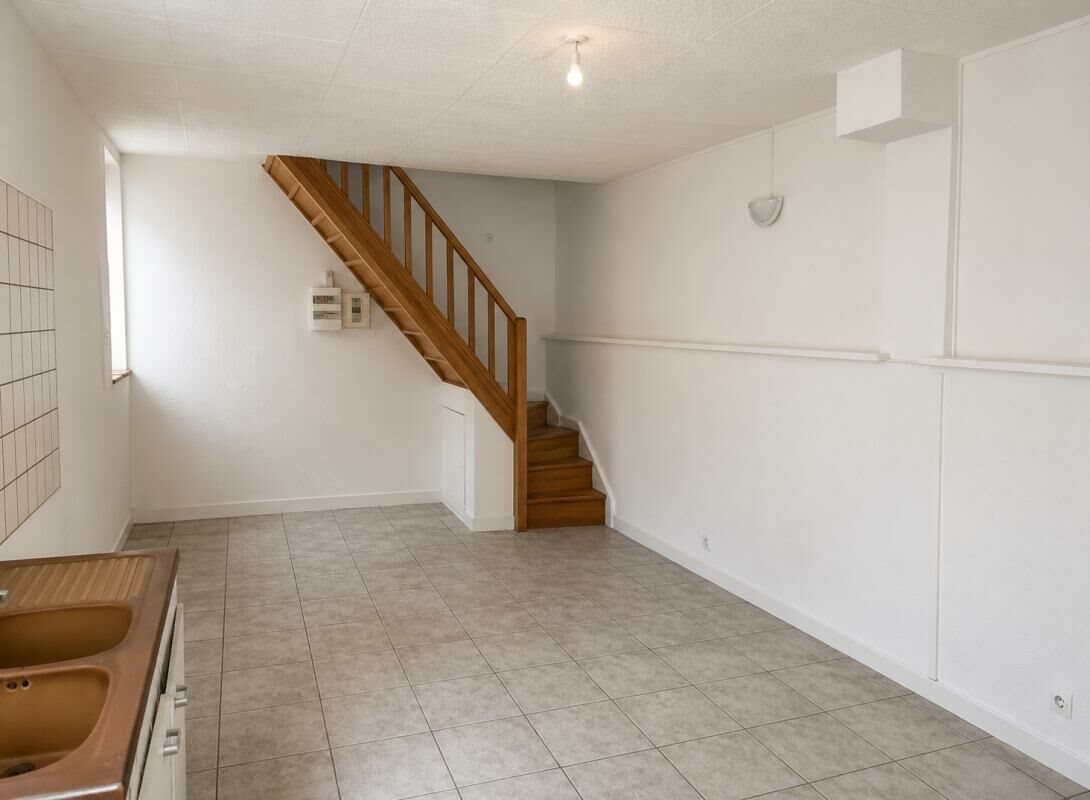 Maison à louer, 47m², Falaise
