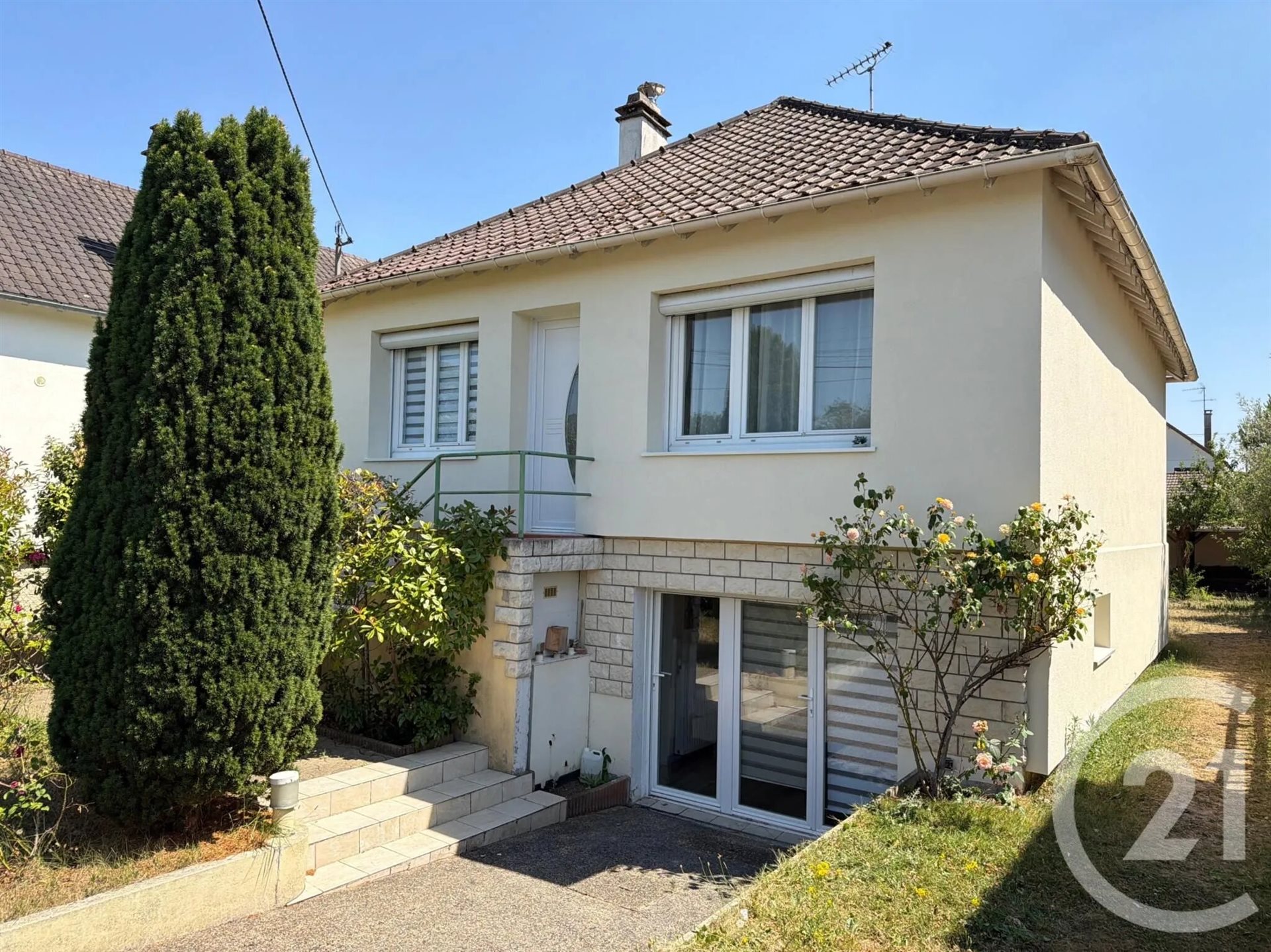 Maison à louer, 104m², Epône