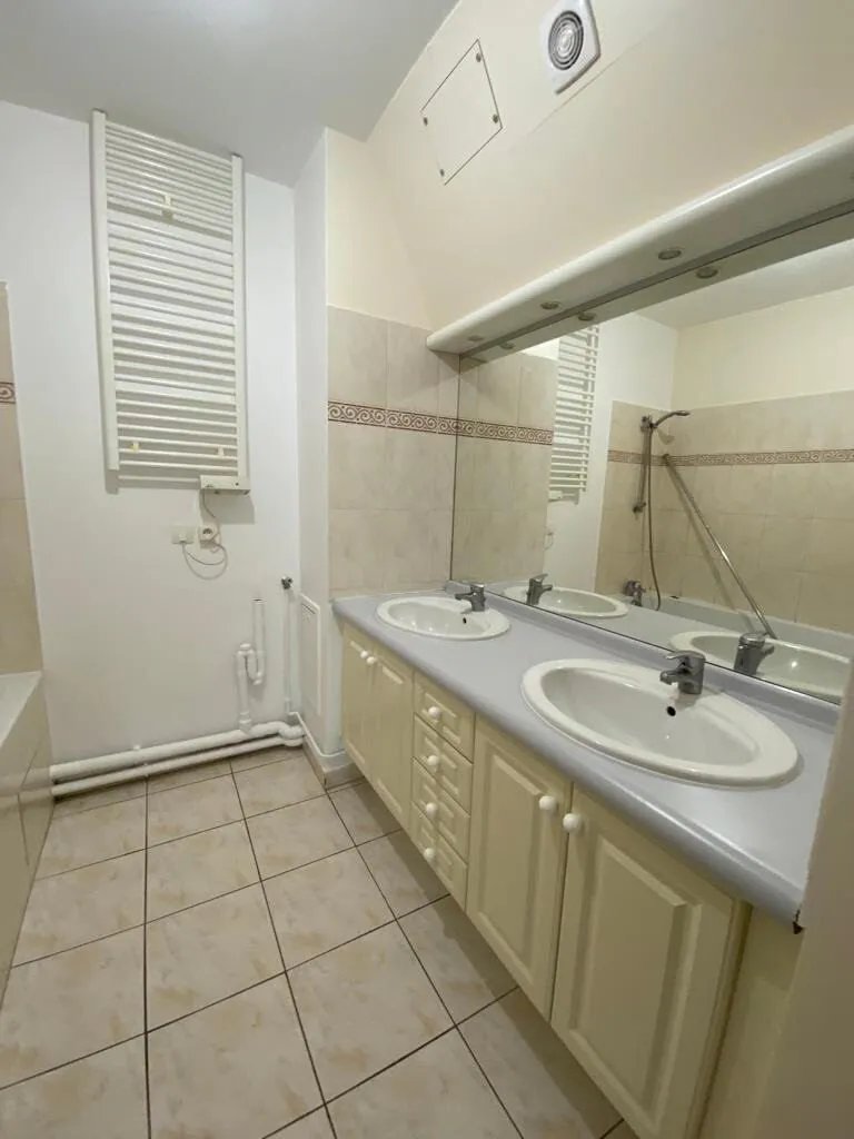Appartement à louer, 48m², Boulogne-Billancourt