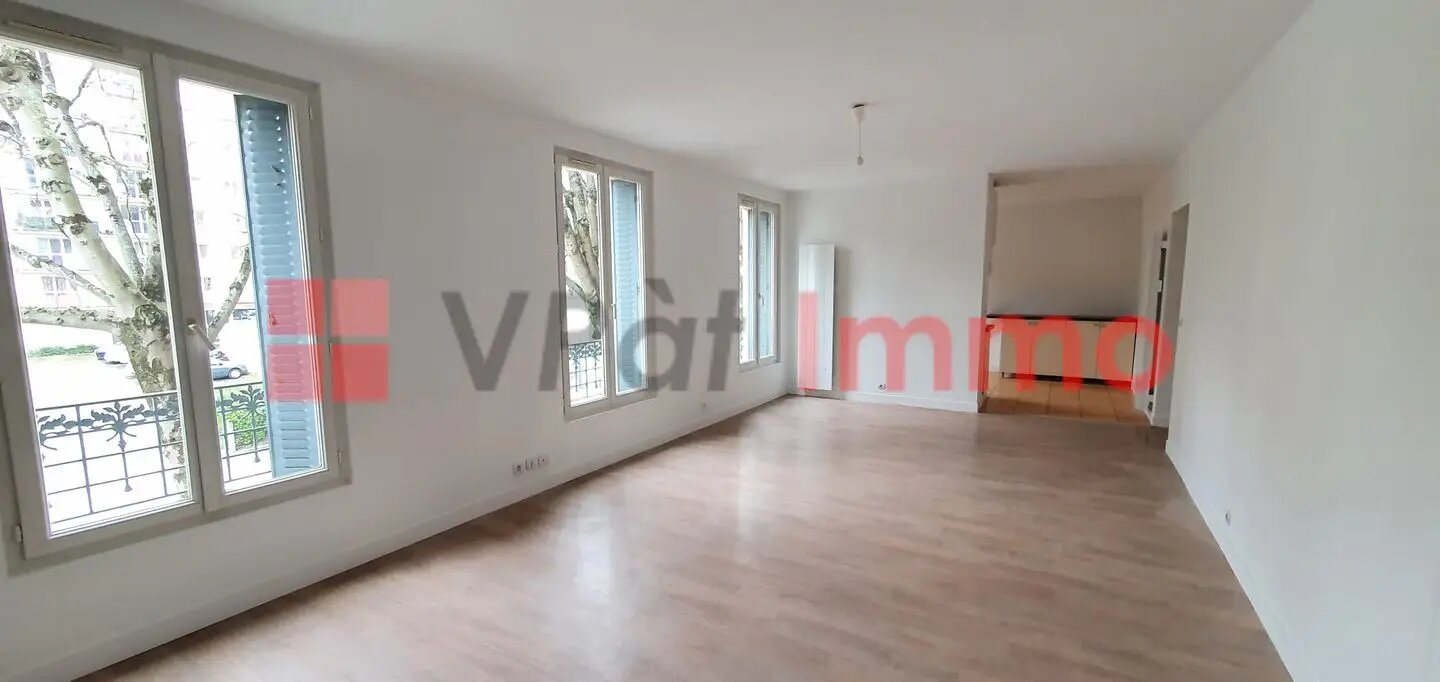 Appartement à louer, 73m², Chaville