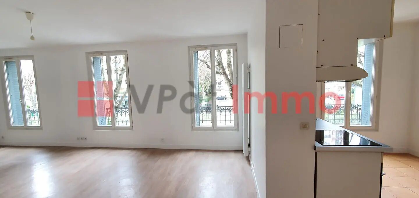 Appartement à louer, 73m², Chaville
