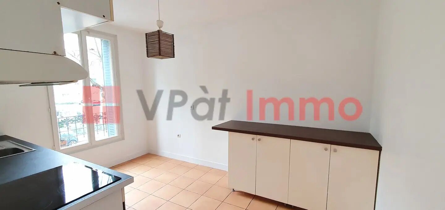 Appartement à louer, 73m², Chaville