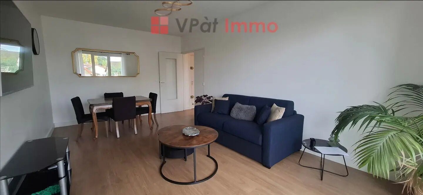 Appartement à louer, 70m², Versailles