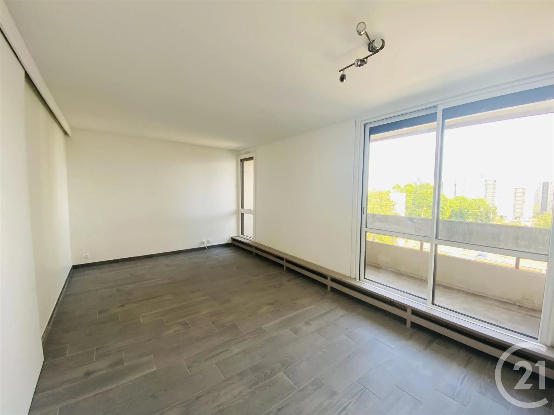 Appartement à louer, 82m², Elancourt