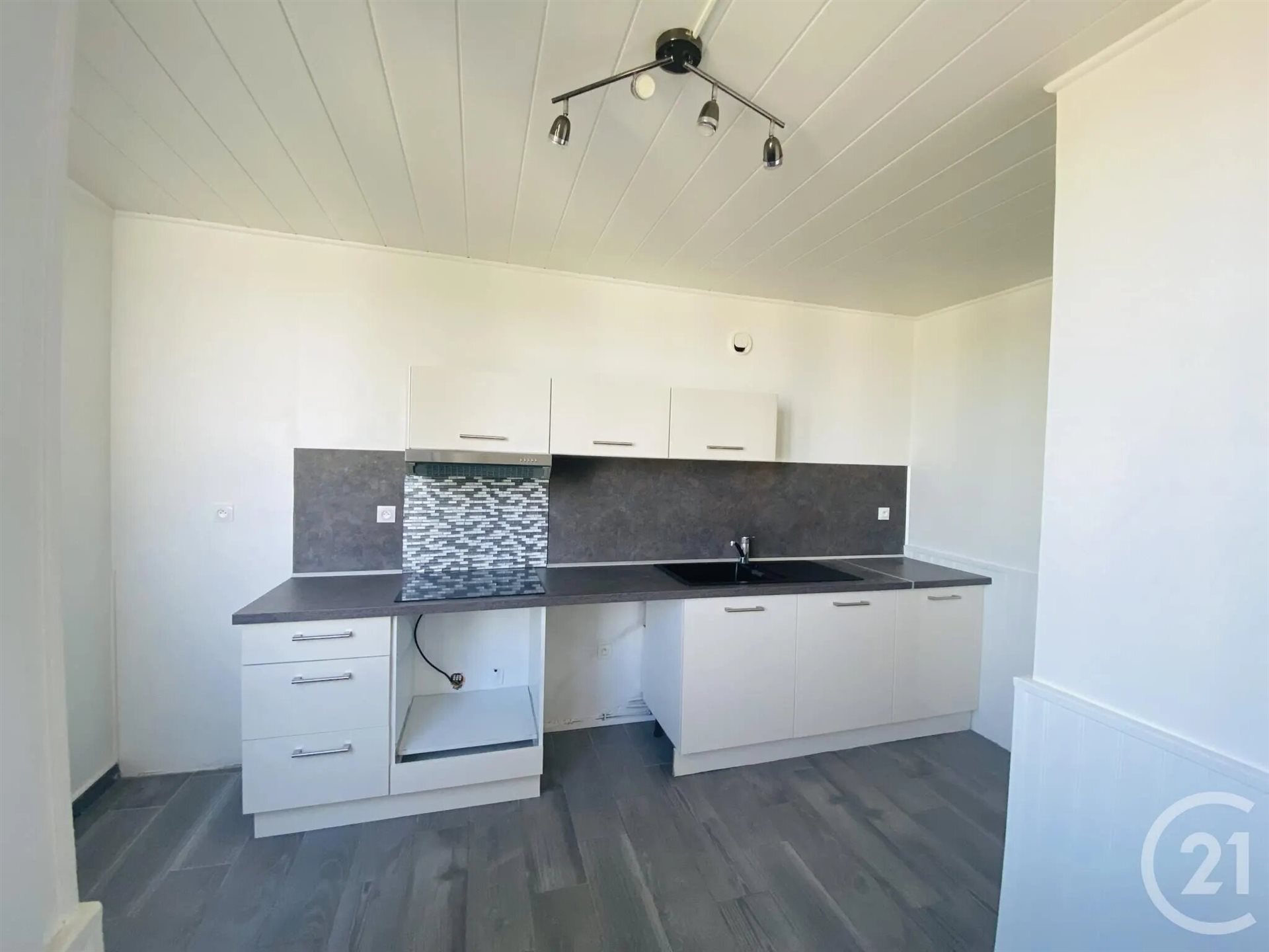 Appartement à louer, 82m², Elancourt