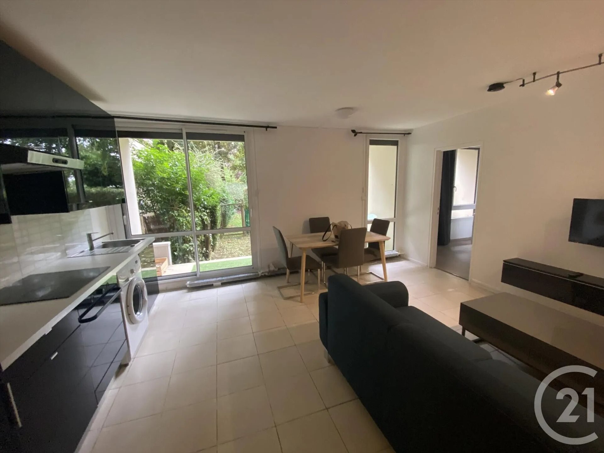 Appartement à louer, 40m², Élancourt