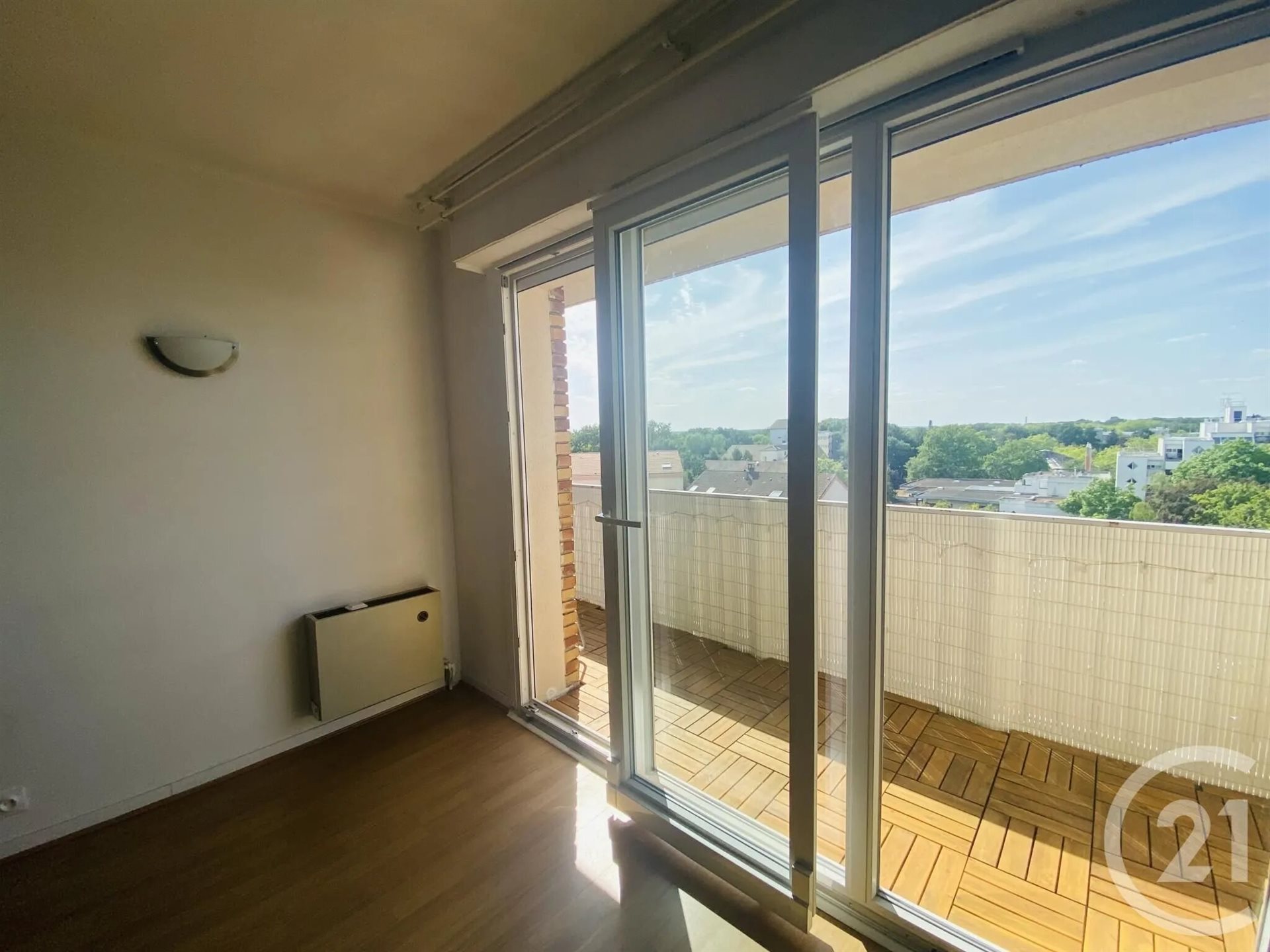 Appartement à louer, 70m², Maurepas