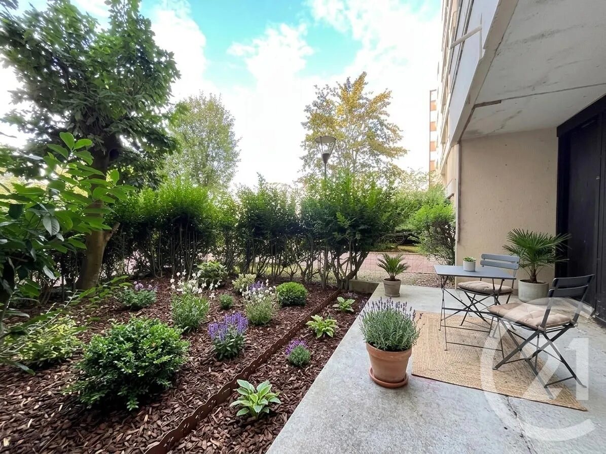 Appartement à vendre, 65m², Élancourt