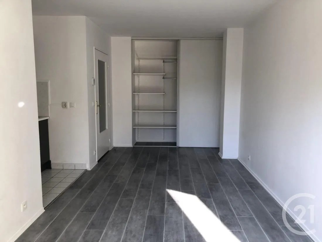 Appartement à louer, 26m², Maurepas