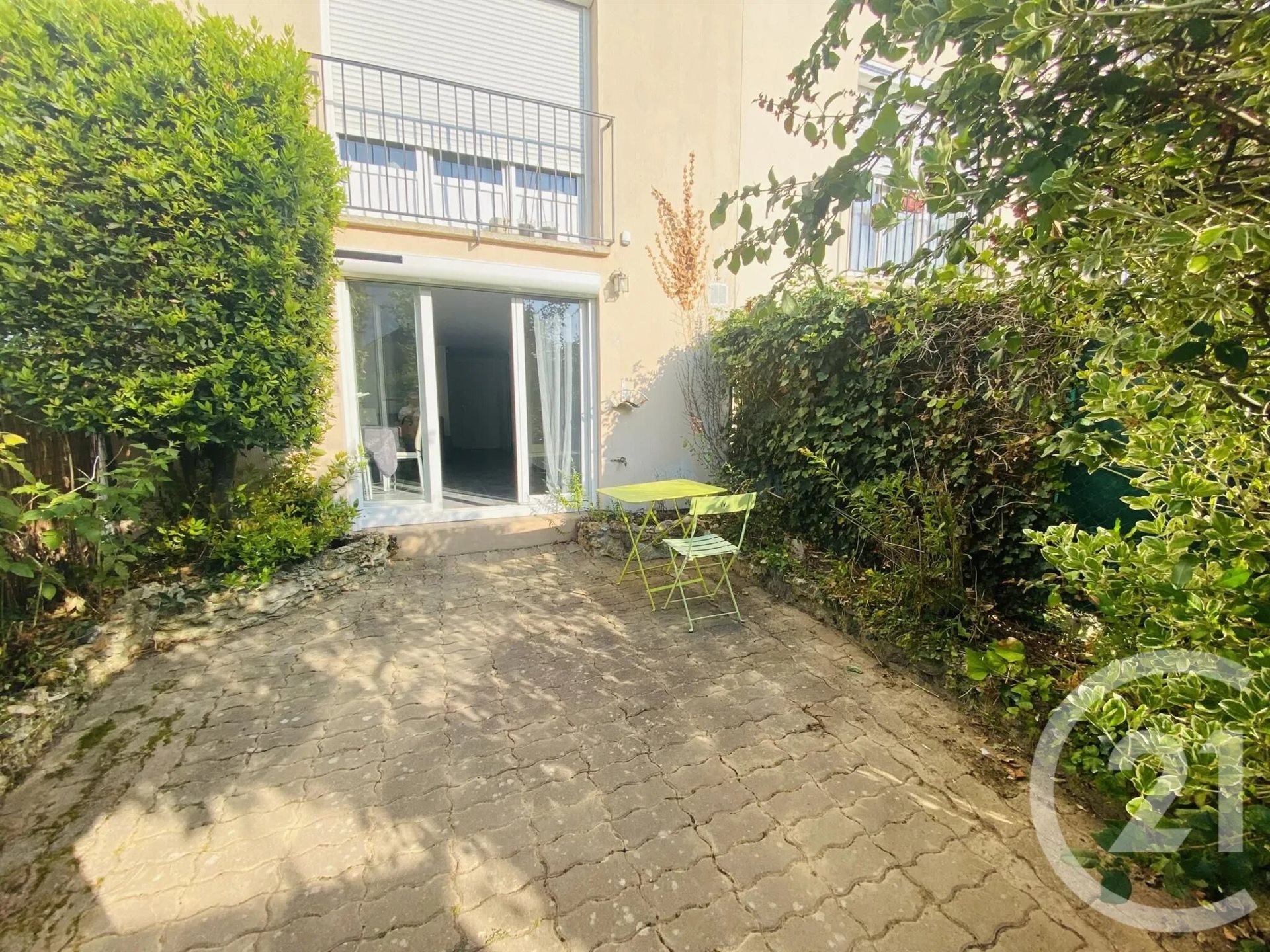Appartement à louer, 31m², Elancourt