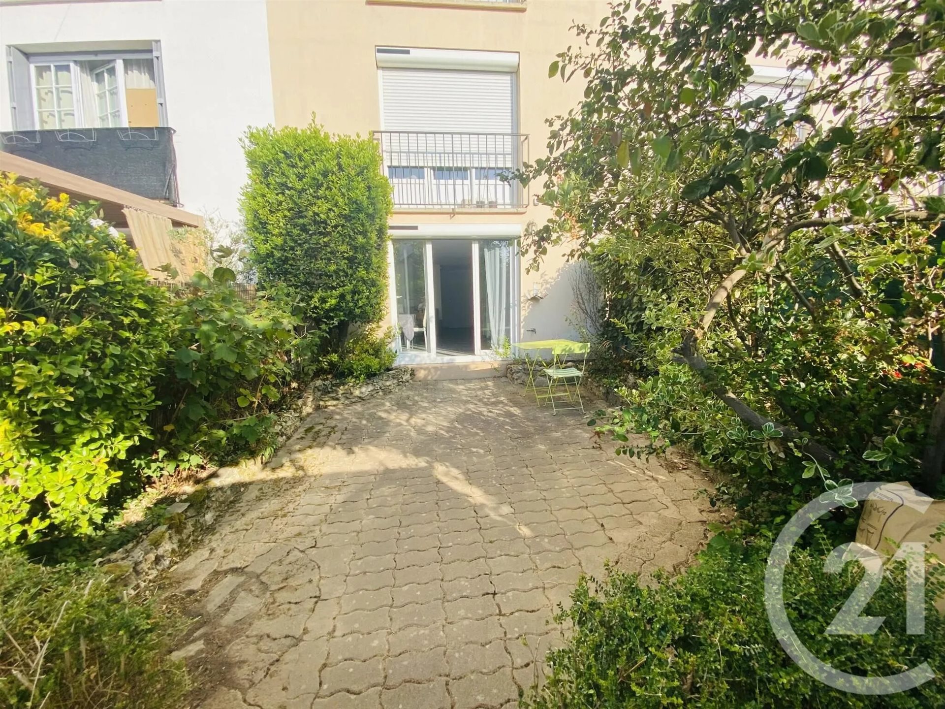 Appartement à louer, 31m², Elancourt