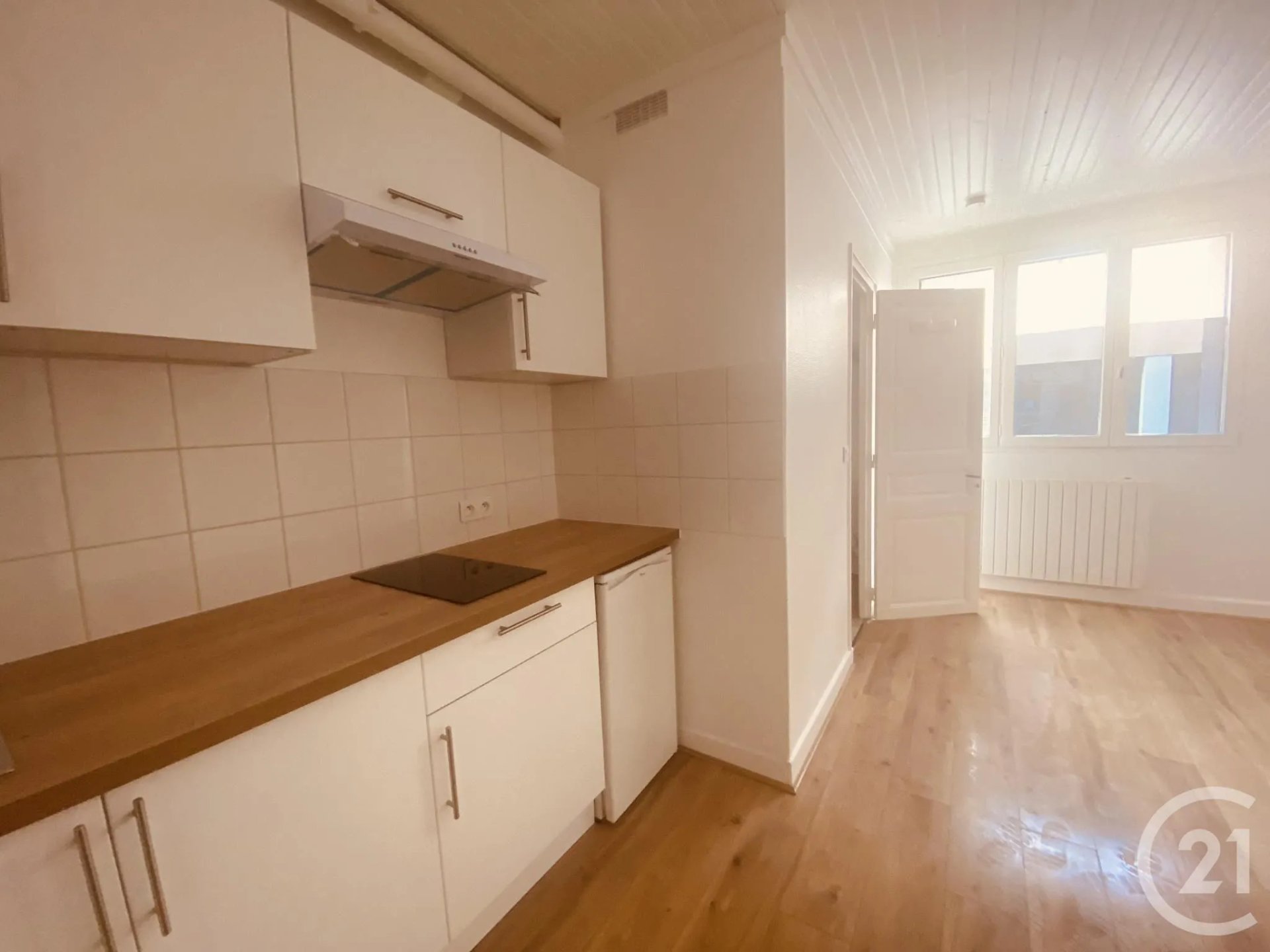 Appartement à louer, 19m², Neauphle-le-Château