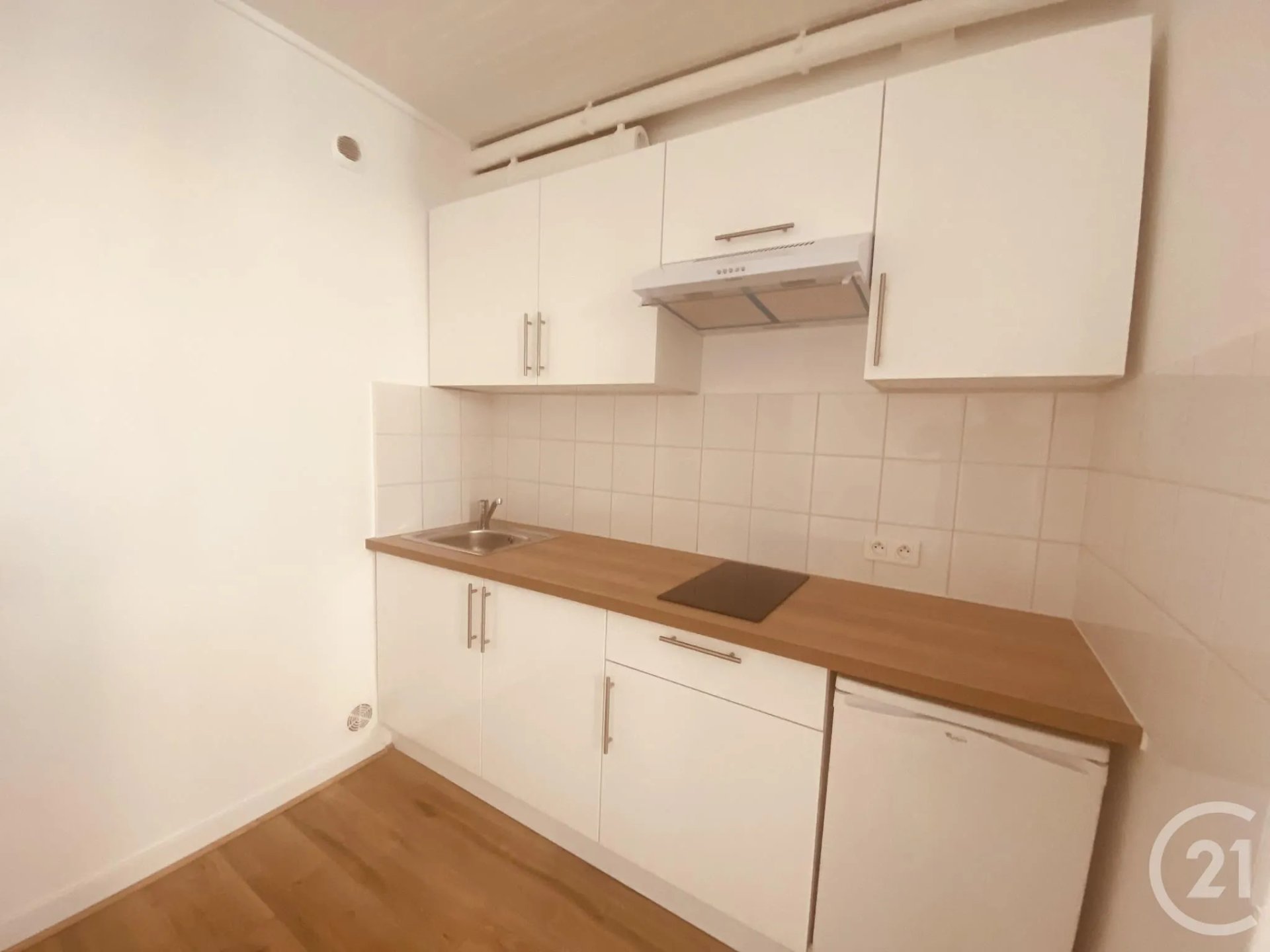 Appartement à louer, 19m², Neauphle-le-Château