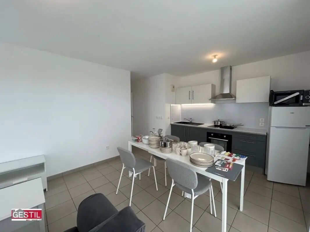 Appartement à louer, 44m², Cergy