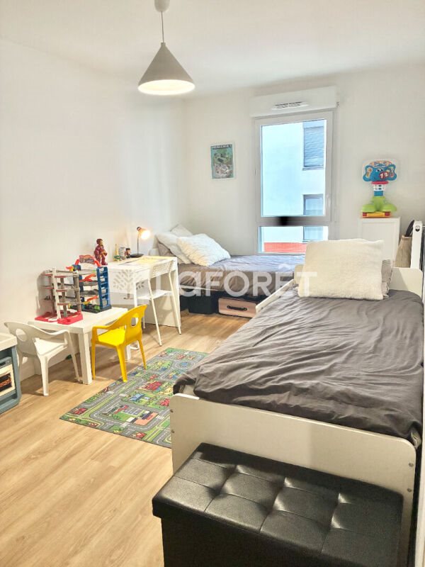 Appartement à vendre, 64m², Romainville