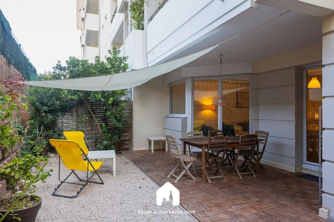 Appartement à louer, 55m², Marseille 8ème