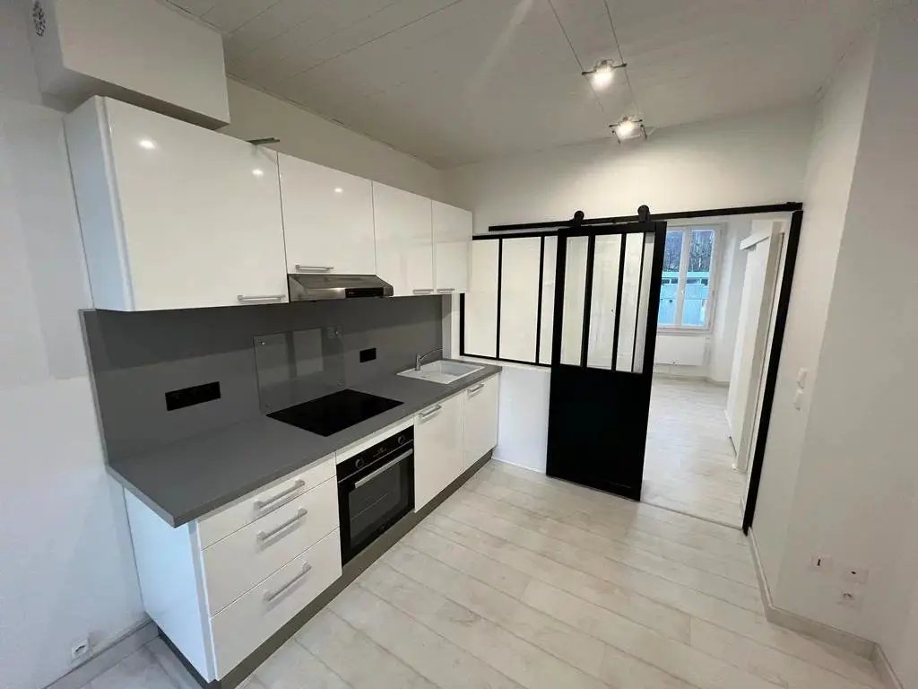 Appartement à louer, 23m², Vizille