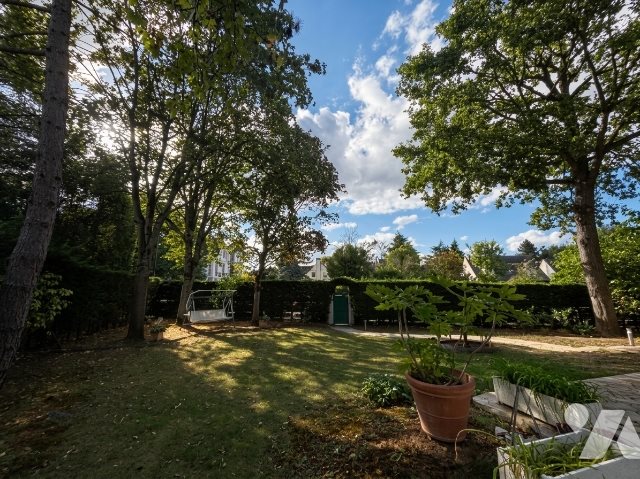 Maison à vendre, 173m², La Celle-Saint-Cloud