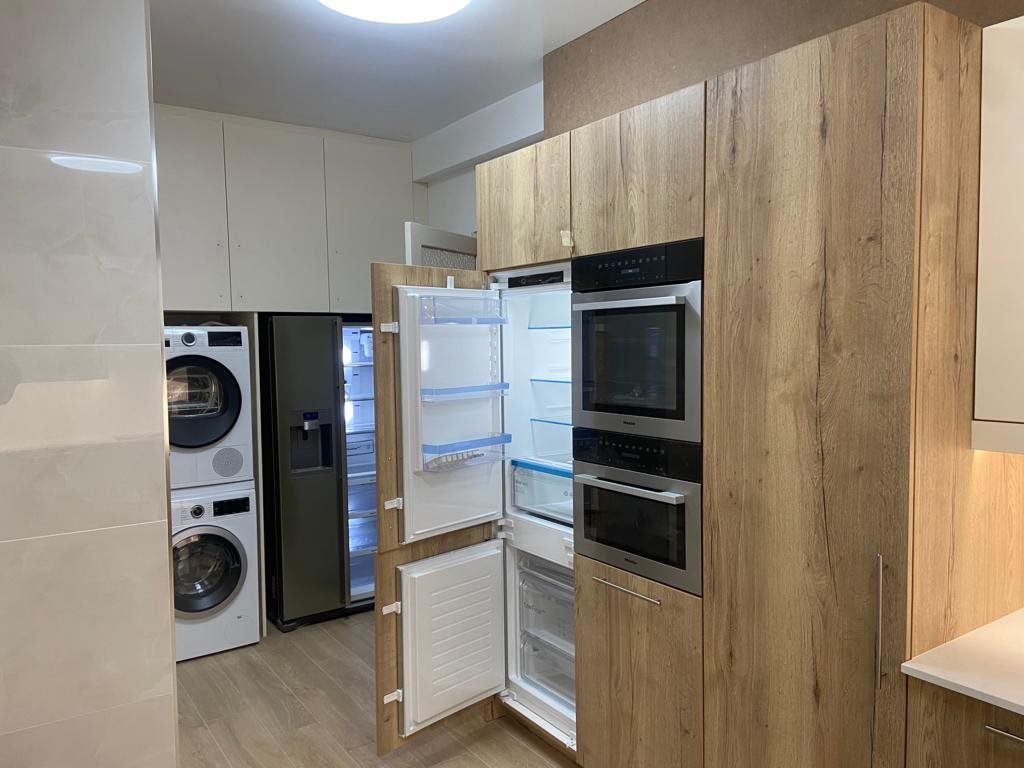Appartement à louer, 160m², Paris 16ème