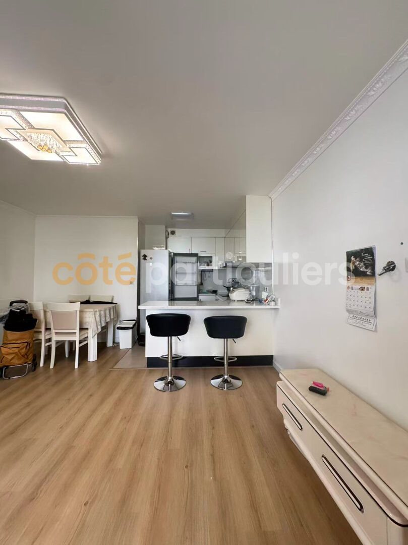 Appartement à louer, 68m², Romainville