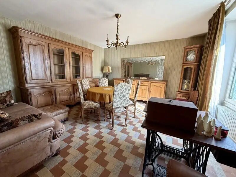 Maison à vendre, 112m², Chémery