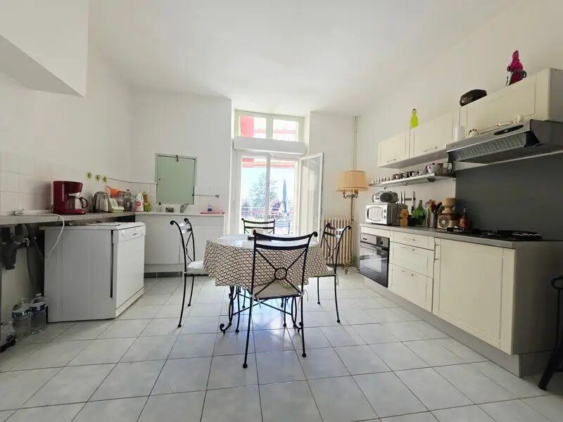Maison à vendre, 135m², Châteauneuf-sur-Cher