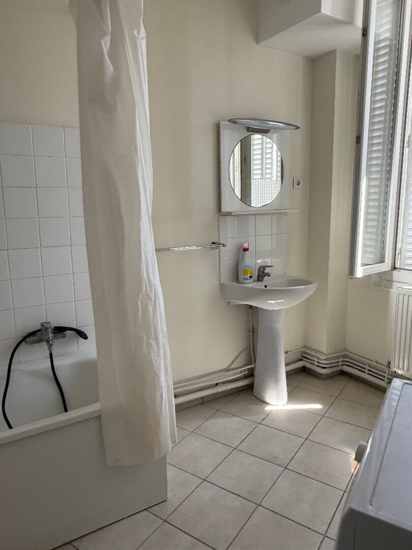 Appartement à louer, 66m², Soissons