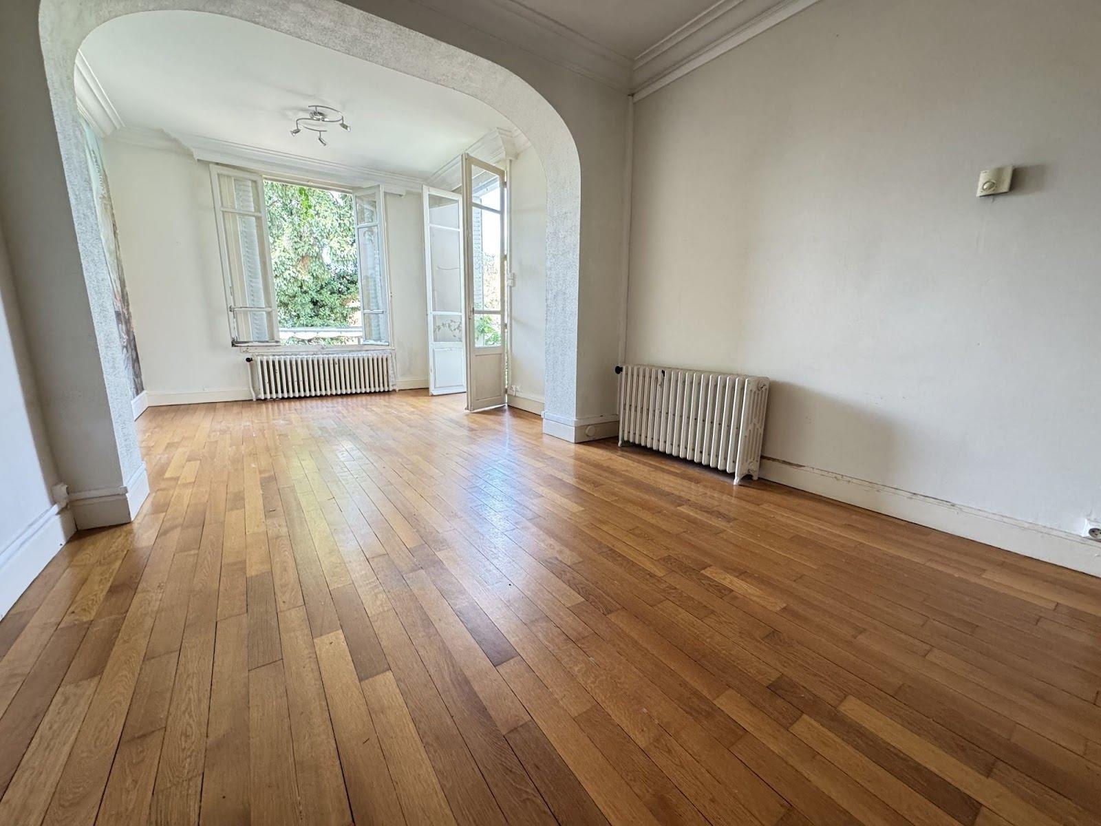 Appartement à vendre, 100m², Montluçon