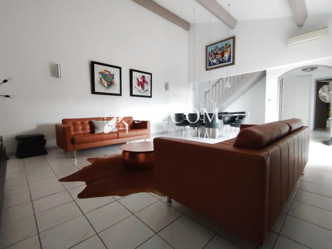 Appartement à vendre, 100m², Grimaud