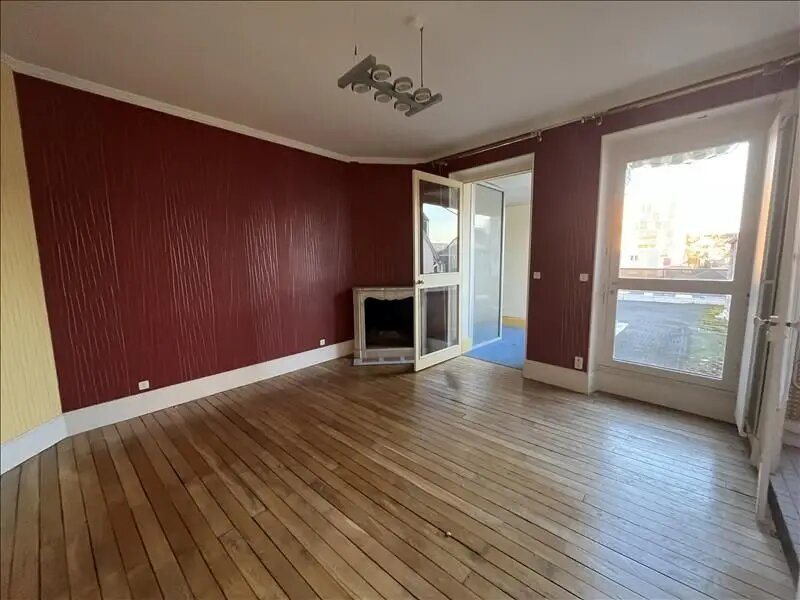 Appartement à vendre, 161m², Montluçon