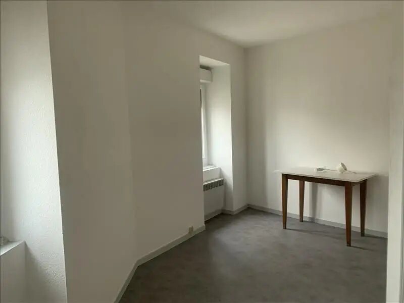 Appartement à vendre, 246m², Montluçon