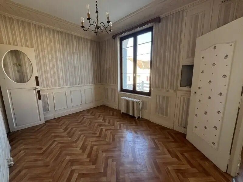 Maison à vendre, 92m², Montluçon