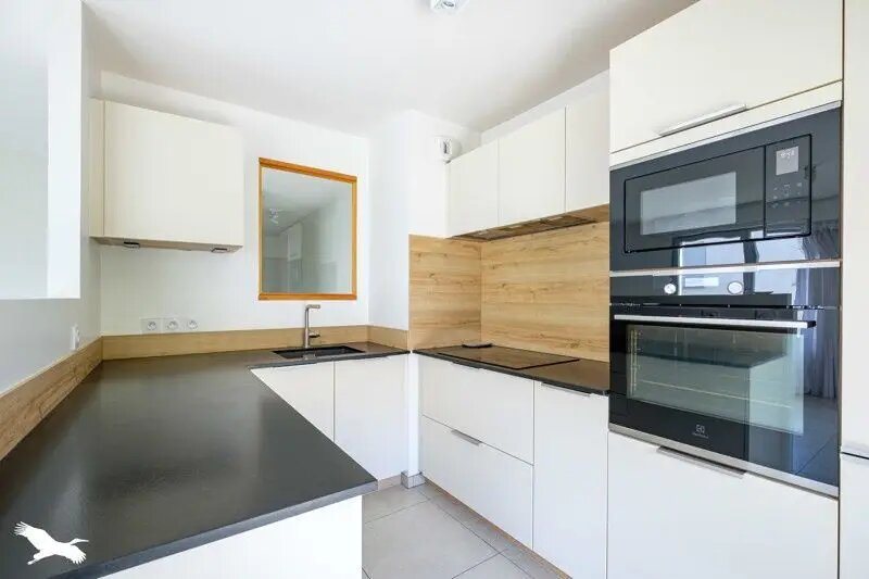 Appartement à vendre, 77m², Saint-Priest
