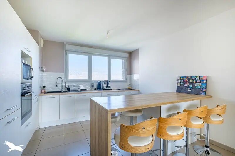 Appartement à vendre, 70m², Saint-Priest