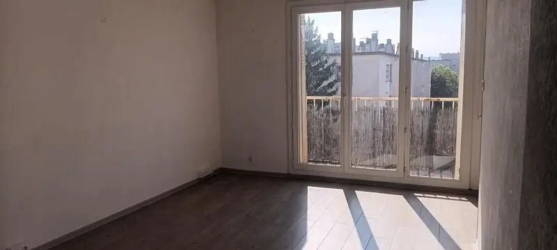 Appartement à vendre, 65m², Saint-Priest