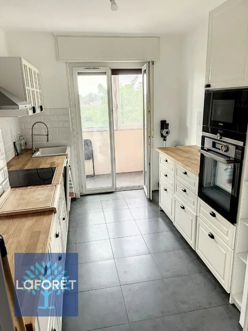 Appartement à louer, 69m², Caluire-et-Cuire