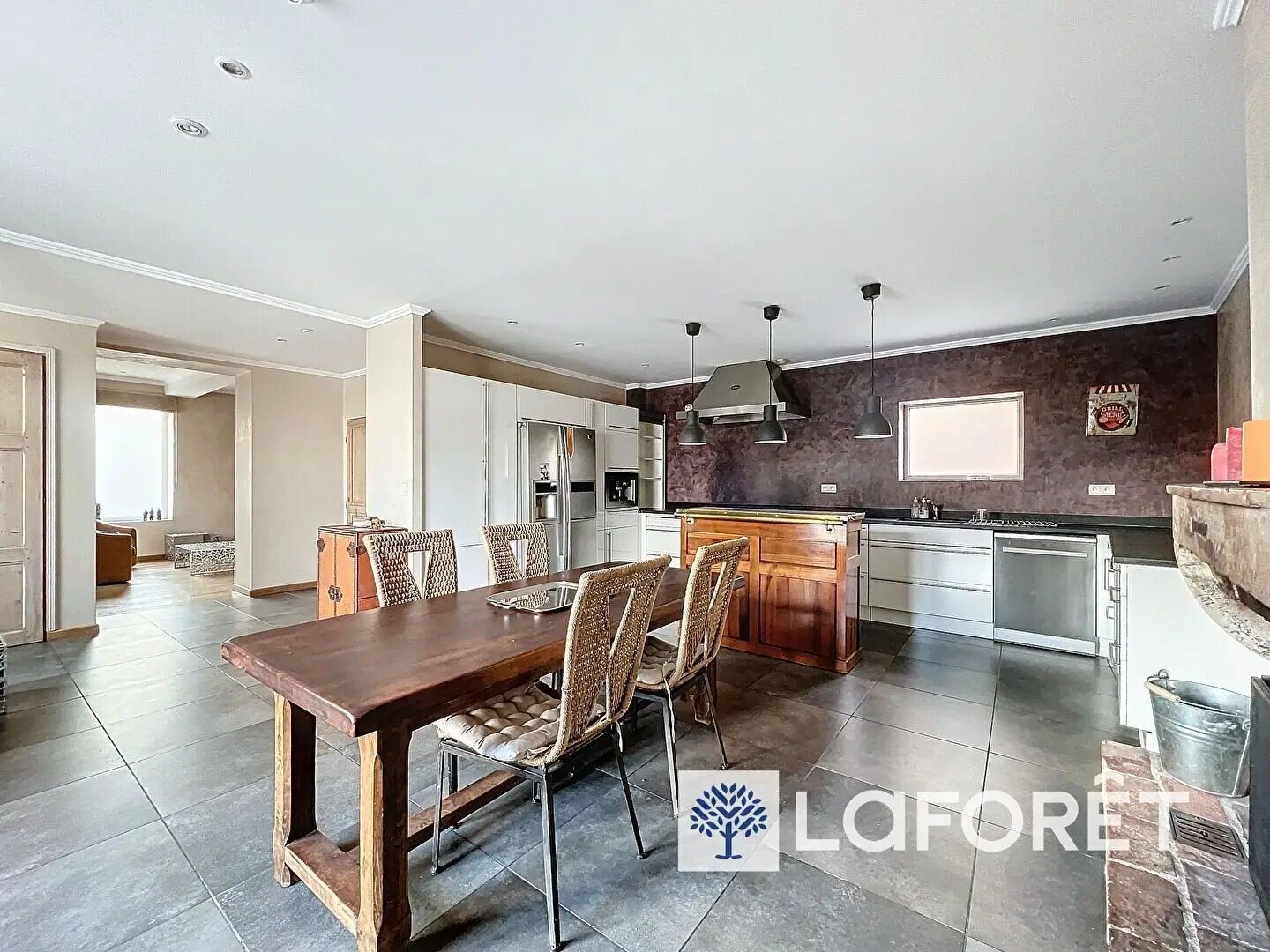 Maison à louer, 224m², Champagne-au-Mont-d'Or
