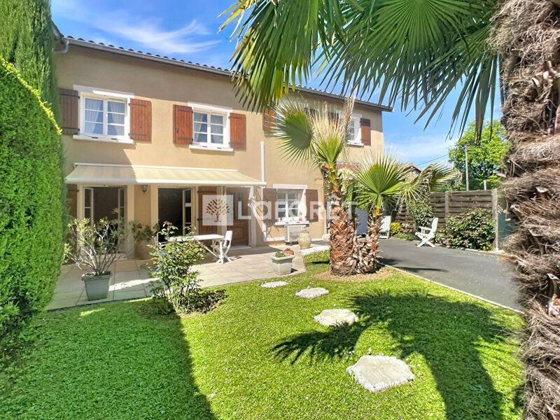 Maison à vendre, 121m², Montmerle-sur-Saône