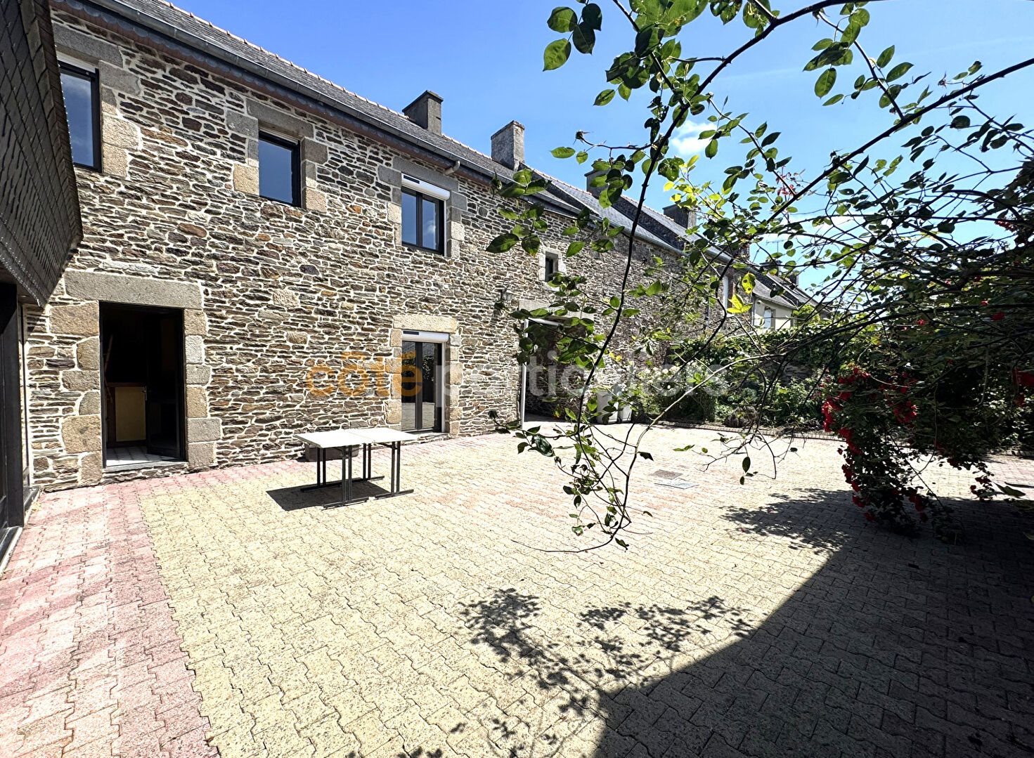 Maison à vendre, 298m², Hirel