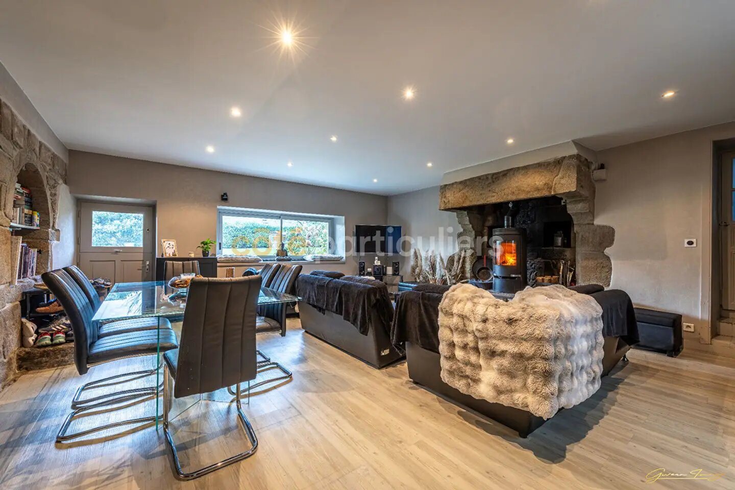 Maison à vendre, 171m², La Ville-ès-Nonais