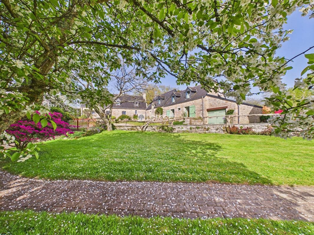 Maison à vendre, 280m², Plomelin