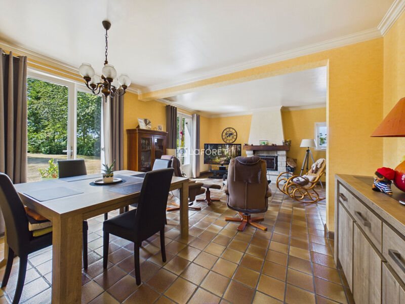 Maison à vendre, 166m², Saint-Evarzec