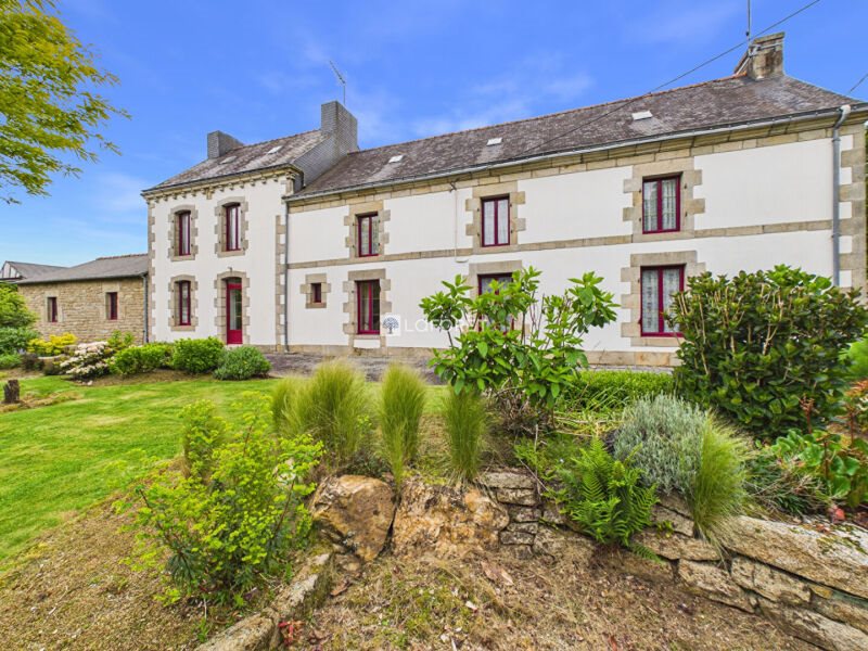 Maison à vendre, 280m², Guiscriff