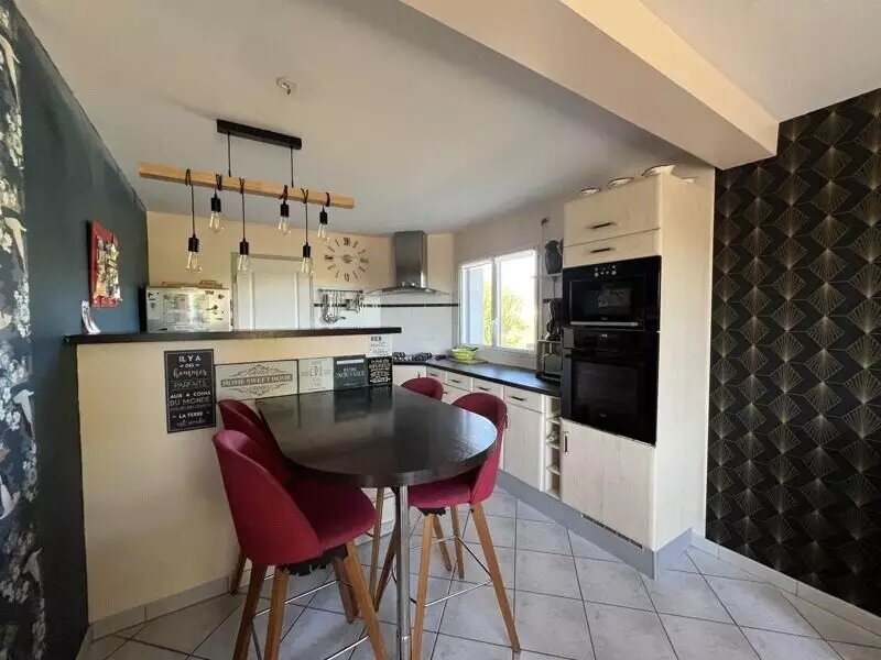 Maison à vendre, 130m², Confort-Meilars